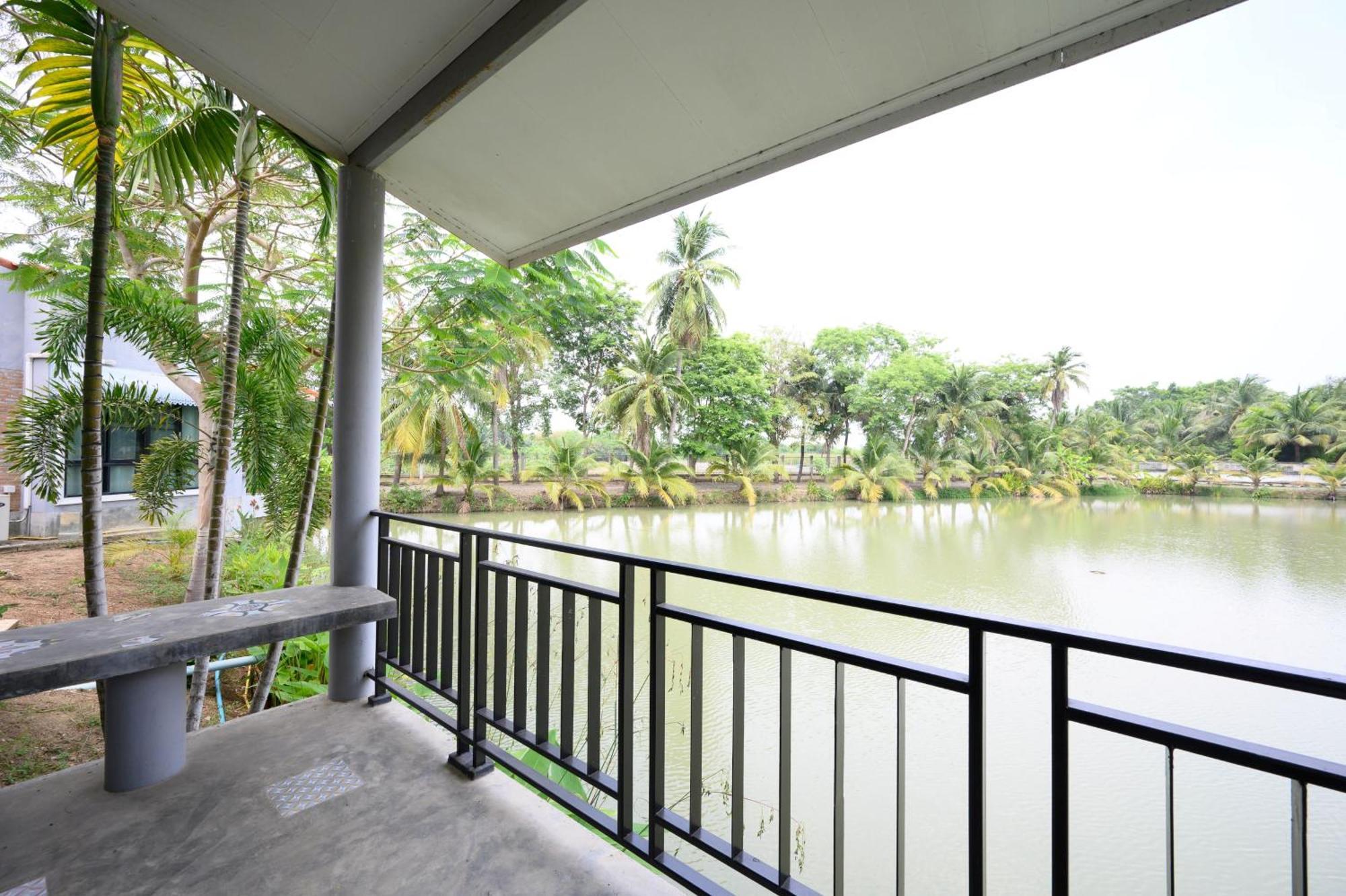 Busaya Resort & Cuisine Nakhon Pathom Chambre photo